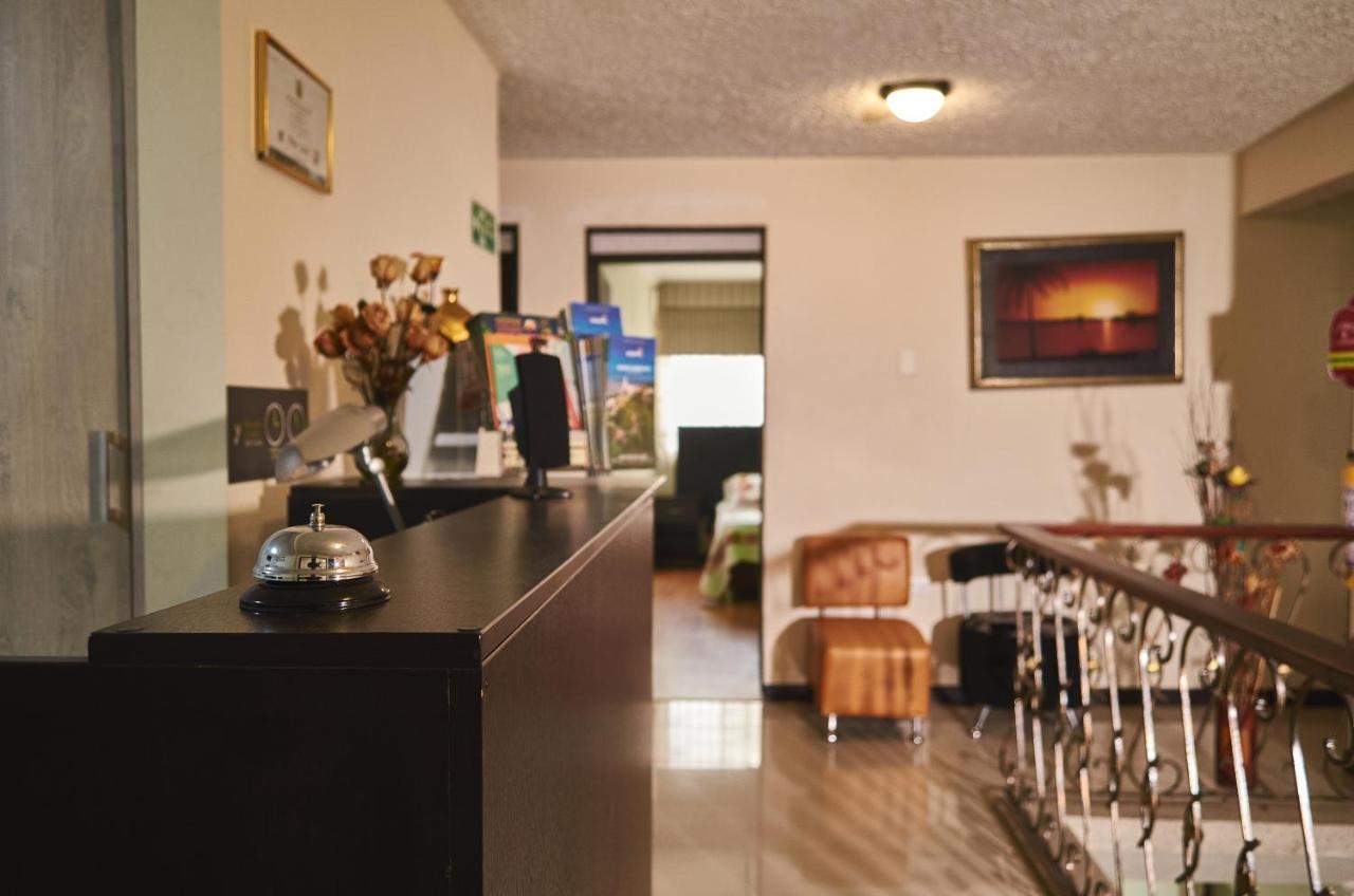 Hotel Alojate In Bogota Luaran gambar