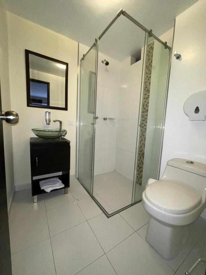Hotel Alojate In Bogota Luaran gambar
